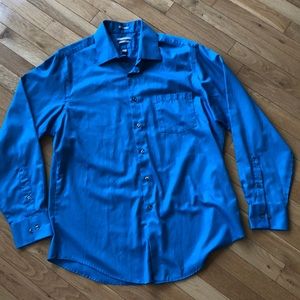 Van Heusen 16.5 34/35 dress shirt